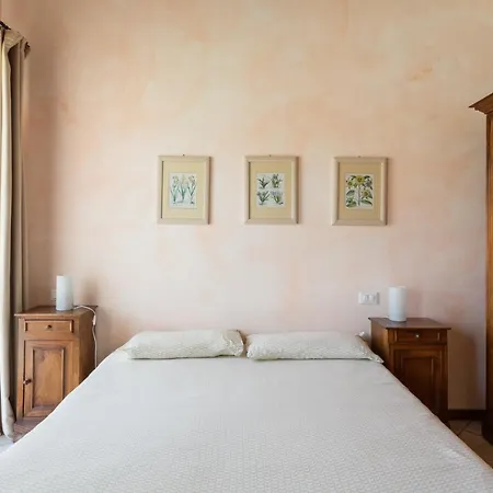 Cascina Clarabella * Iseo