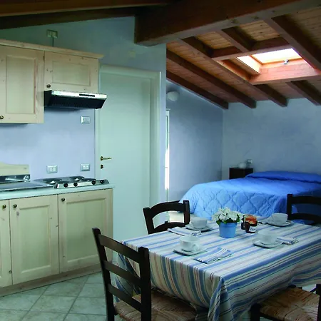 Cascina Clarabella 农家乐