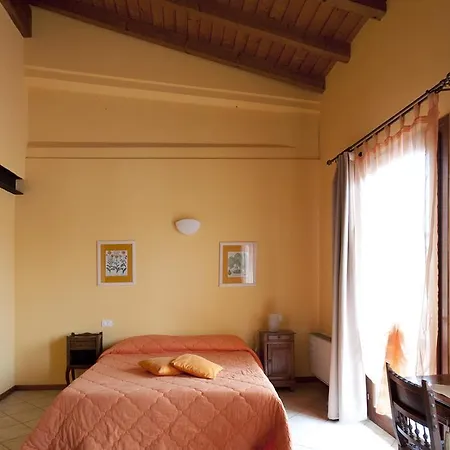农家乐 Cascina Clarabella *