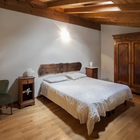 Alloggio per agriturismo Cascina Clarabella Iseo